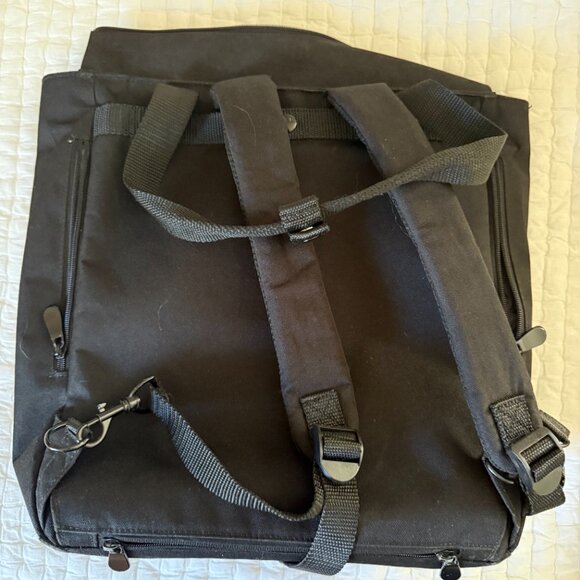 Lo & Sons Travel Backpack - Picture 3 of 4